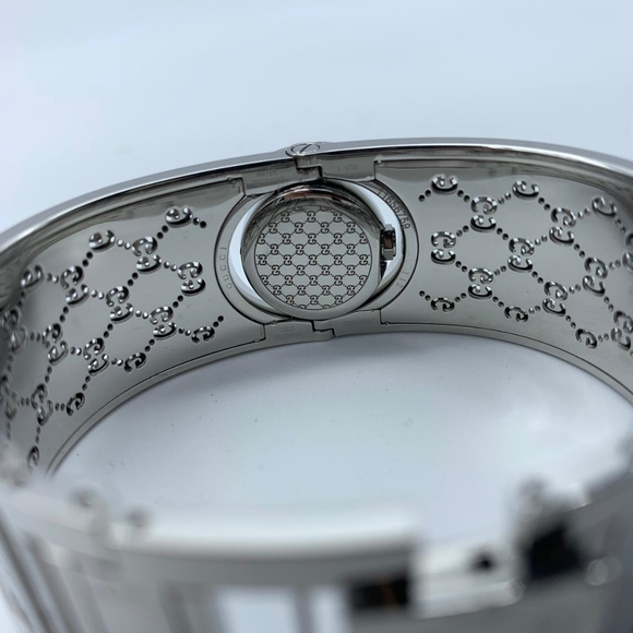 100% Authentic Gucci Watch Womens YA112503 - Picture 8 of 10